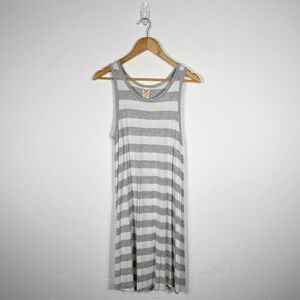 NWT Faded‎ Glory Sleeveless Gray and White Midi Dress